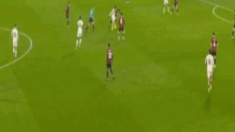 切尔西主场大胜埃弗顿，帕尔默四球助力6-0完胜